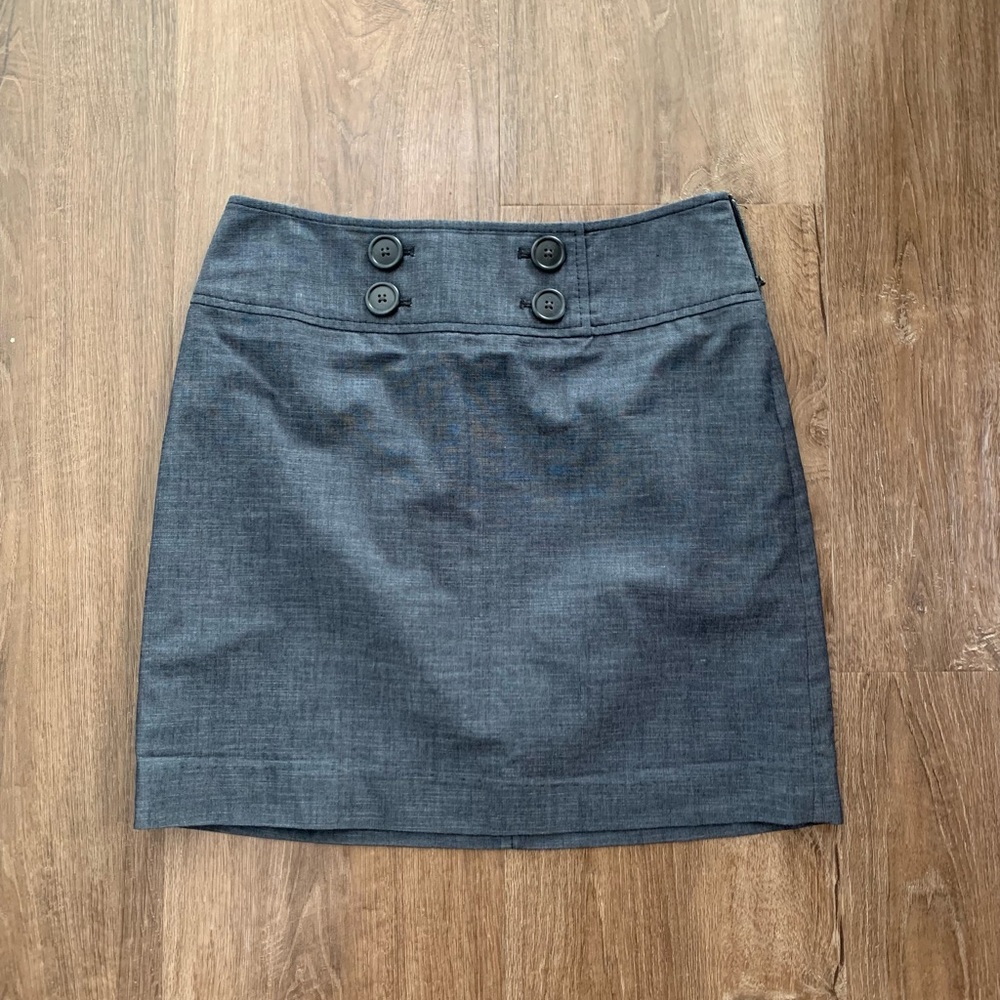 Anne Taylor Loft skirt buttons 2p